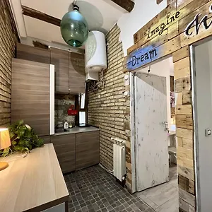  Bed & Breakfast Amoroma Latina